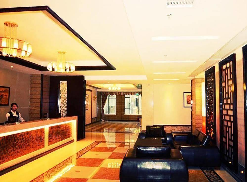 Humen Dongguan Xiangkai Yuerong Hotel מראה חיצוני תמונה